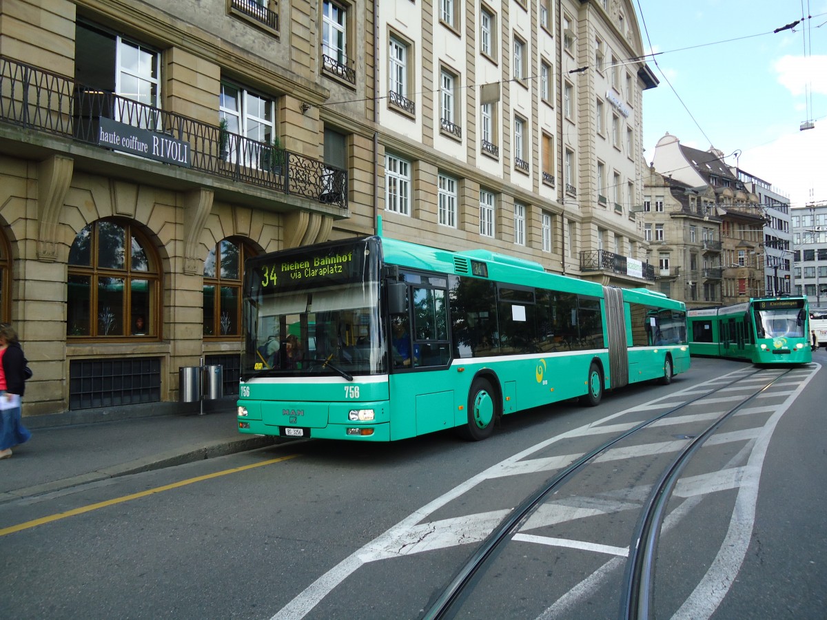 (133'709) - BVB Basel - Nr. 756/BS 3256 - MAN am 16. Mai 2011 in Basel, Schiffl�nde