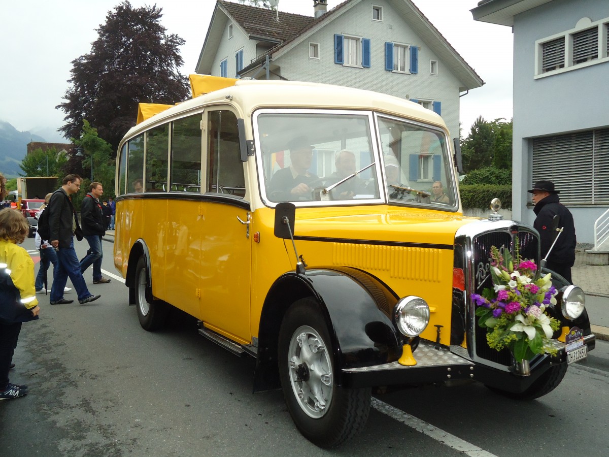 (134'070) - Moser, Sch�nenberg - ZH 31'265 U - Berna/Hess (ex Barenco, Faido) am 11. Juni 2011 in Sarnen, OiO