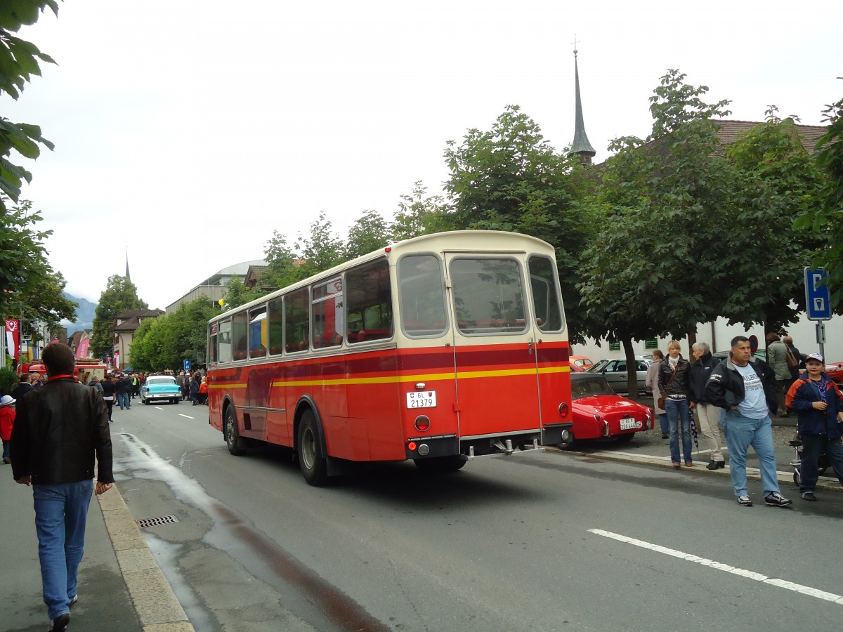 (134'118) - Looser, Elm - GL 21'379 - Saurer/T�scher (ex Polizeidirektion, Bern; ex P 24'657) am 11. Juni 2011 in Sarnen, OiO