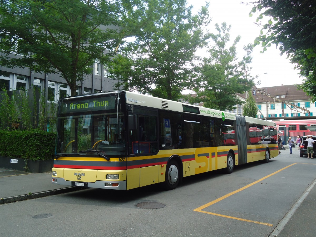 (134'845) - STI Thun - Nr. 107/BE 521'107 - MAN am 9. Juli 2011 in Thun, M�nchstrasse