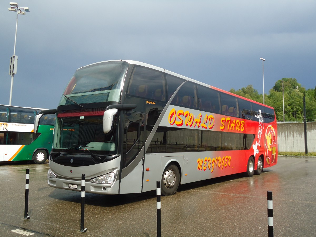 (134'951) - Staub, Menzingen - ZG 73'280 - Scania/Atomic am 10. Juli 2011 in Z�rich-Flughafen