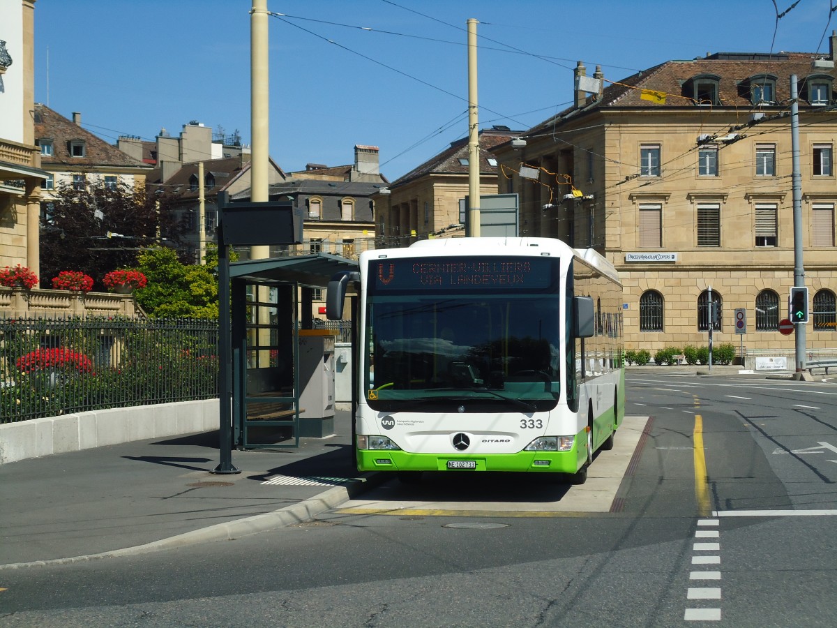 (135'036) - TRN La Chaux-de-Fonds - Nr. 333/NE 102'733 - Mercedes am 11. Juli 2011 in Neuch�tel, Place Pury
