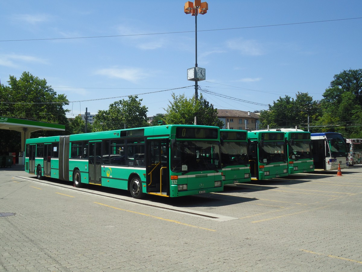 (135'070) - TL Lausanne (BVB 732) - Nr. 645/BS 3232 - Mercedes (ex VAG Freiburg/D Nr. 928) am 12. Juli 2011 in Lausanne, D�p�t Borde