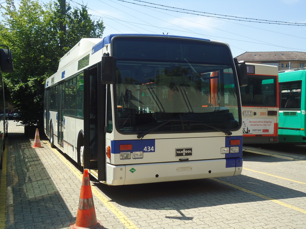 (135'074) - TL Lausanne - Nr. 434 - Van Hool am 12. Juli 2011 in Lausanne, D�p�t Borde