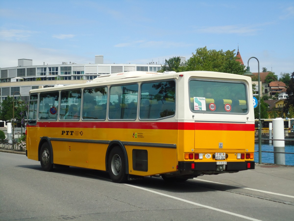 (135'320) - Bernair, M�nsingen - BE 651'182 - Saurer/T�scher (ex Schebath, Lauerz; ex Albin, F�llanden; ex Heim, Flums) am 26. Juli 2011 bei der Schiffl�ndte Thun