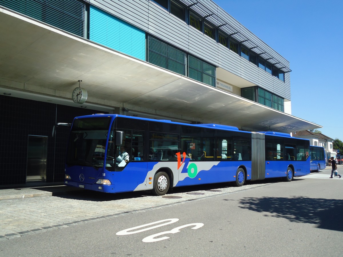(135'507) - VZO Gr�ningen - Nr. 58/ZH 416'358 - Mercedes am 17. August 2011 beim Bahnhof Uster