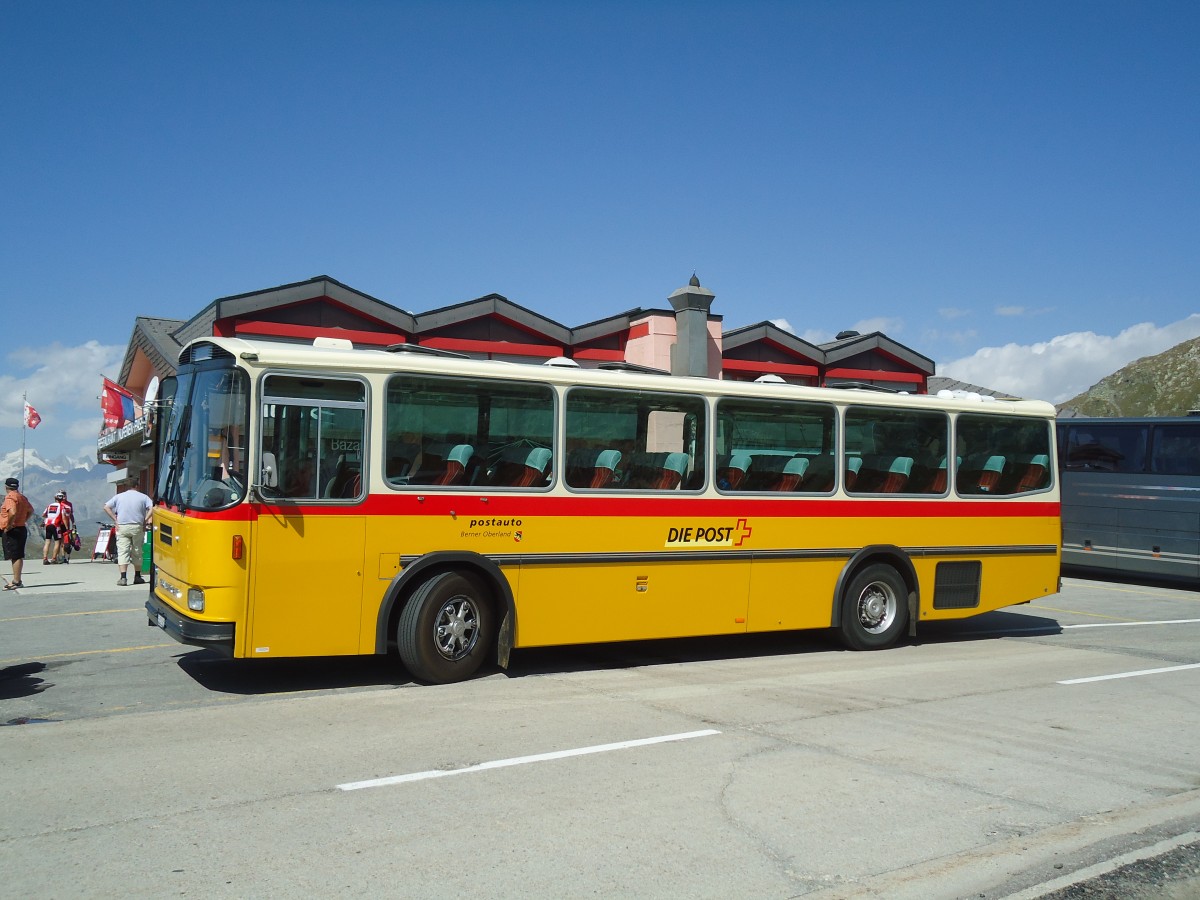(135'697) - AVG Meiringen - Nr. 74/BE 607'481 - Saurer/R&J (ex P 24'357) am 21. August 2011 in Nufenen, Passh�he