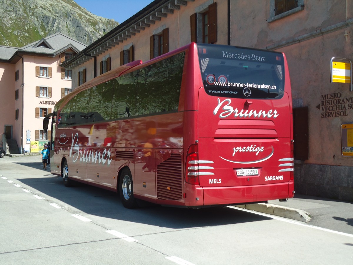 (135'726) - Brunner, Sargans - SG 46'658 - Mercedes am 21. August 2011 in Gotthard, Passh�he