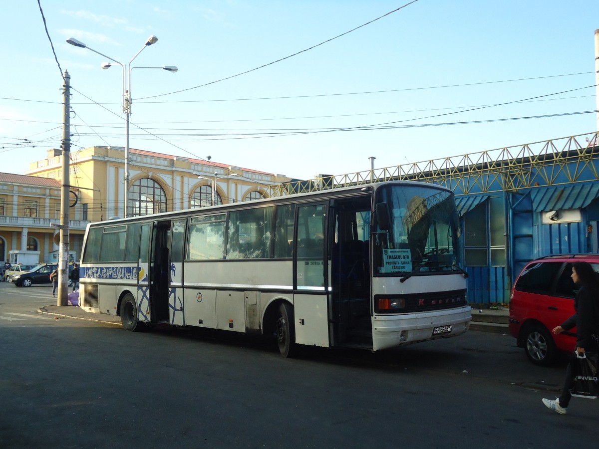 (136'386) - ??? - FH 39 BEN - Setra (ex Deutschland) am 5. Oktober 2011 beim Bahnhof Ploiesti S�d