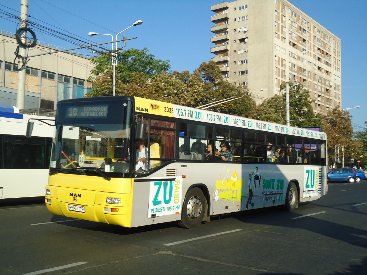 (136'408) - RATP Ploiesti - Nr. 3038/PH 61 TPP - MAN am 5. Oktober 2011 beim Bahnhof Ploiesti S�d
