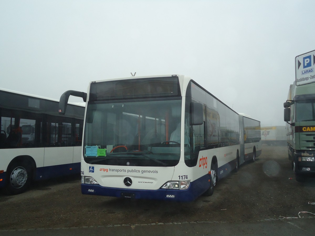 (136'886) - TPG Gen�ve - Nr. 1174 - Mercedes am 23. November 2011 in Wil, Larag