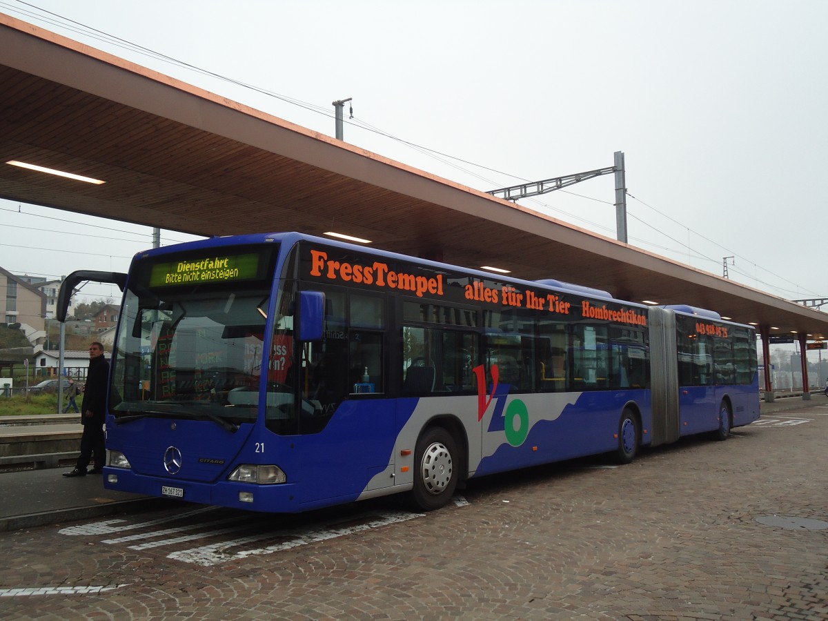 (136'919) - VZO Gr�ningen - Nr. 21/ZH 167'321 - Mercedes am 24. November 2011 beim Bahnhof Wetzikon