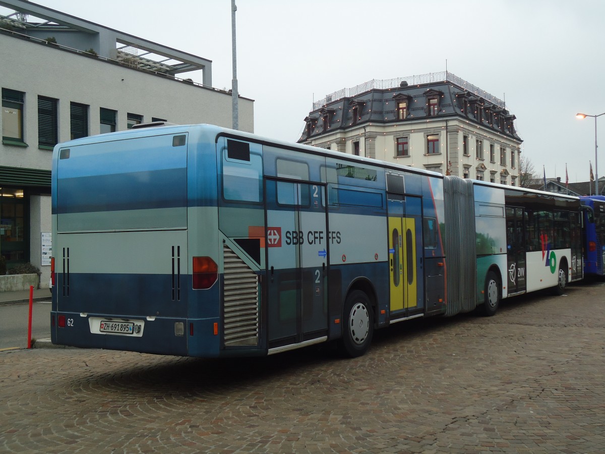(136'933) - VZO Gr�ningen - Nr. 62/ZH 691'895 - Mercedes am 24. November 2011 beim Bahnhof Wetzikon