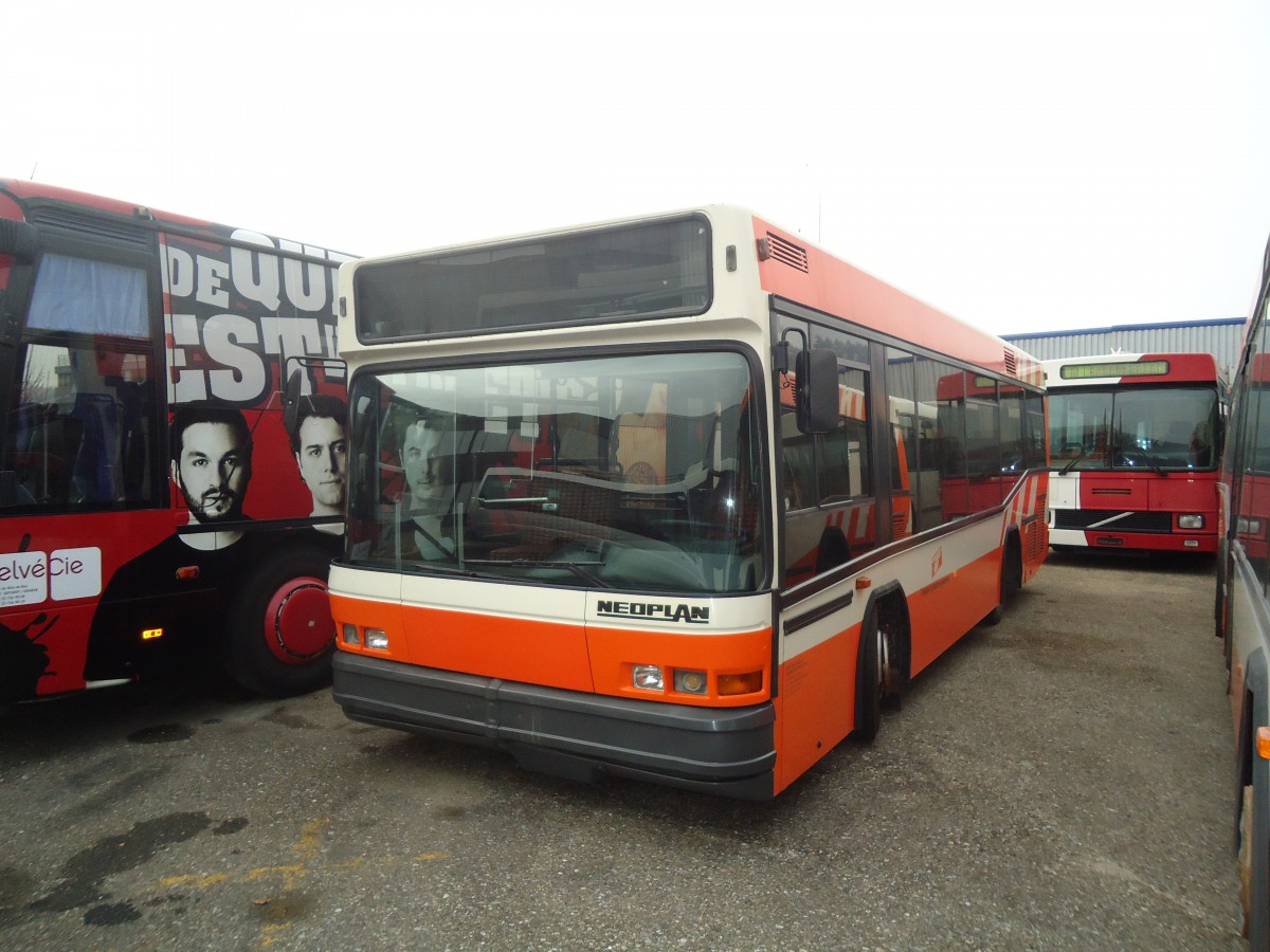 (137'019) - RATP, Satigny - Nr. 57 - Neoplan (ex Dupraz, Gen�ve Nr. 57) am 26. November 2011 in Biel, Rattinbus