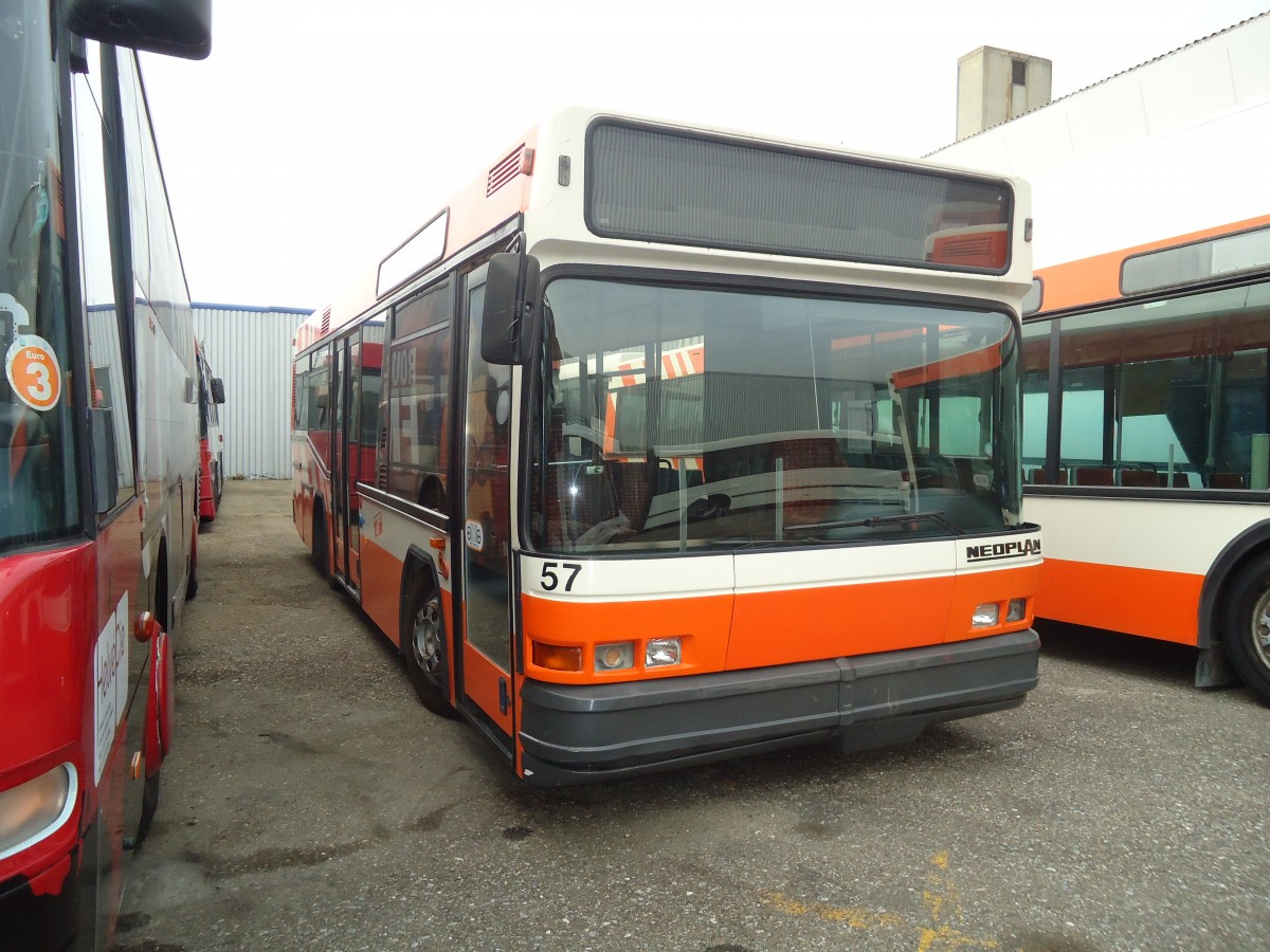 (137'022) - RATP, Satigny - Nr. 57 - Neoplan (ex Dupraz, Gen�ve Nr. 57) am 26. November 2011 in Biel, Rattinbus