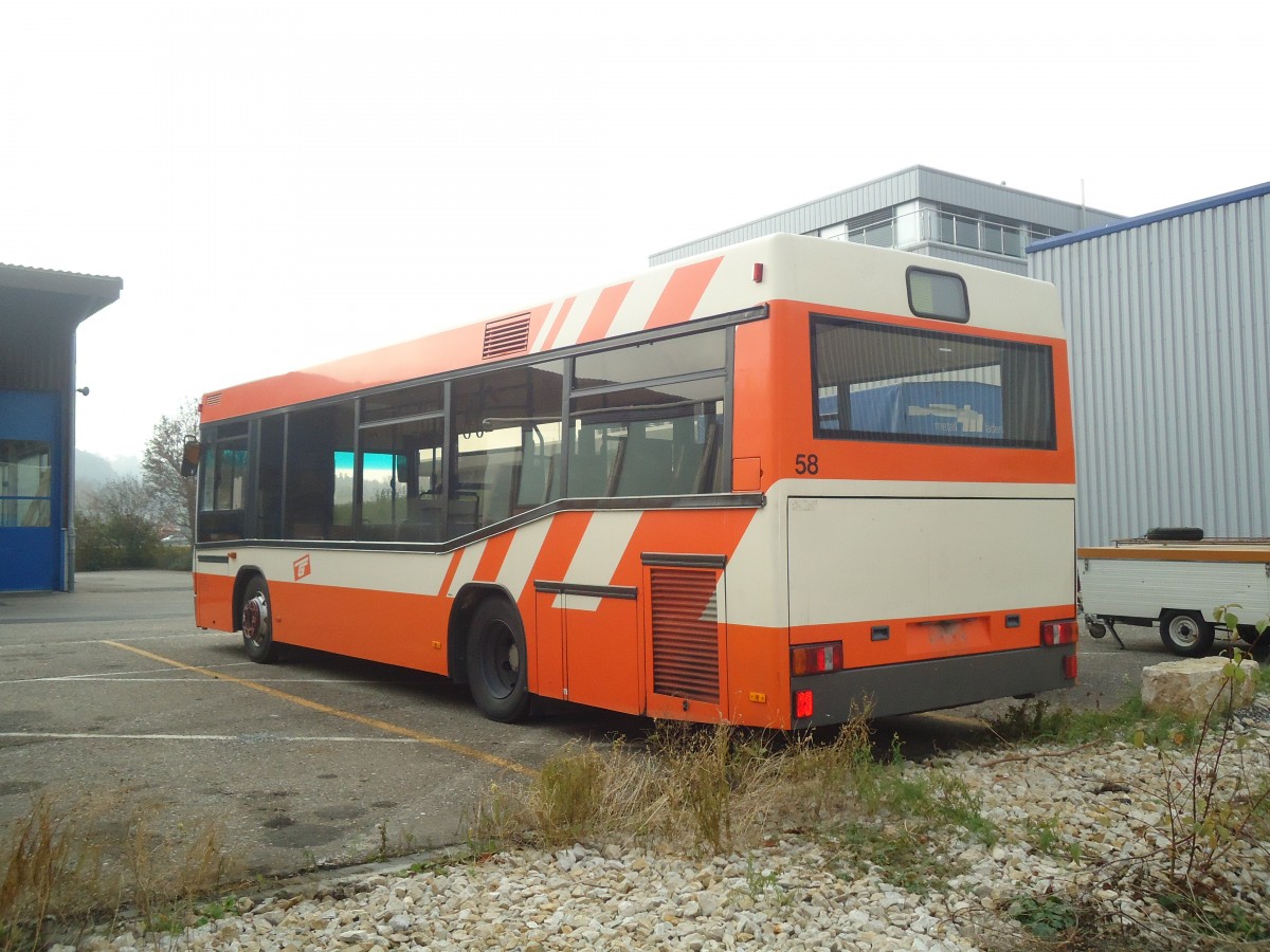 (137'027) - RATP, Satigny - Nr. 58 - Neoplan (ex Dupraz, Gen�ve Nr. 58) am 26. November 2011 in Biel, Rattinbus