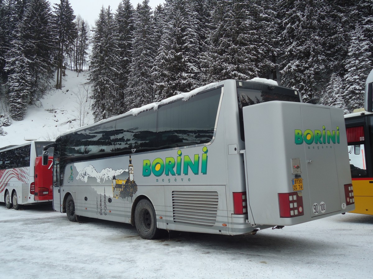 (137'419) - Aus Frankreich: Borini, Meg�ve - 8130 ZG 74 - Van Hool am 7. Januar 2012 in Adelboden, ASB
