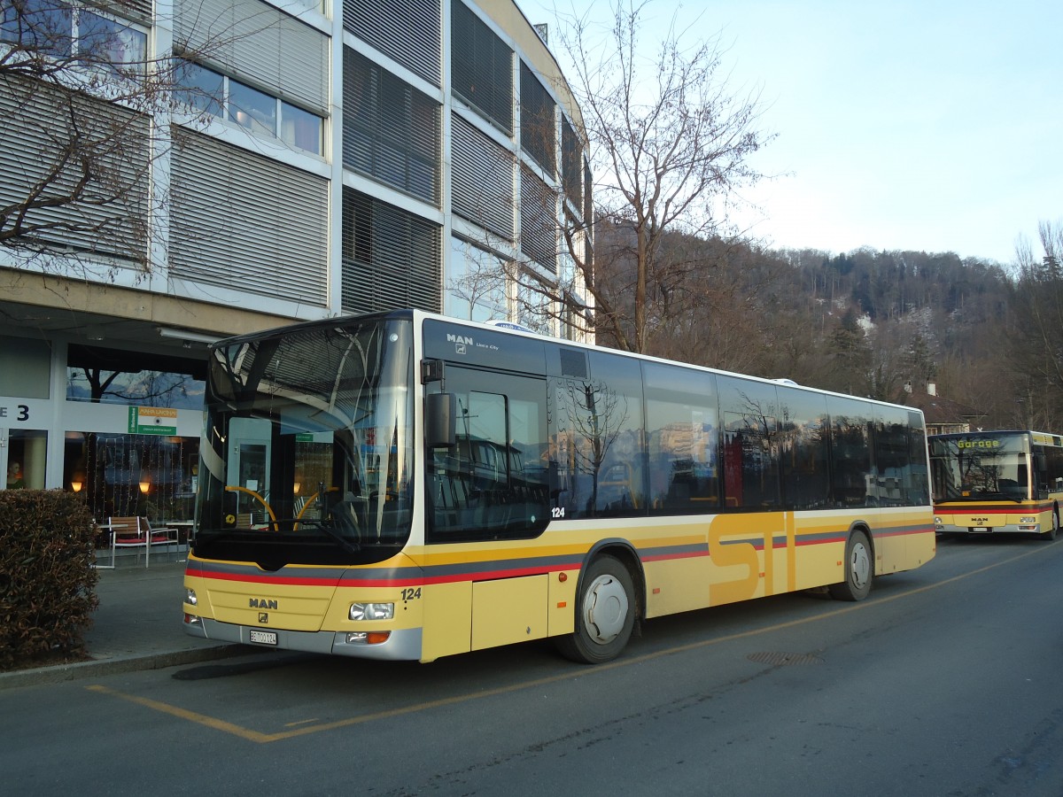 (137'722) - STI Thun - Nr. 124/BE 700'124 - MAN am 18. Februar 2012 bei der Schiffl�ndte Thun