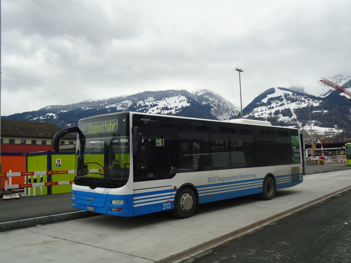 (137'955) - BSW Sargans - Nr. 313/SG 297'503 - MAN/G�ppel am 5. M�rz 2012 beim Bahnhof Sargans