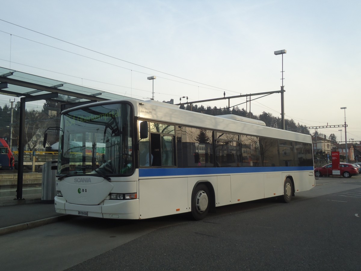 (138'145) - ATE Bus, Effretikon - Nr. 44/ZH 724'524 - Scania/Hess am 7. M�rz 2012 beim Bahnhof Effretikon