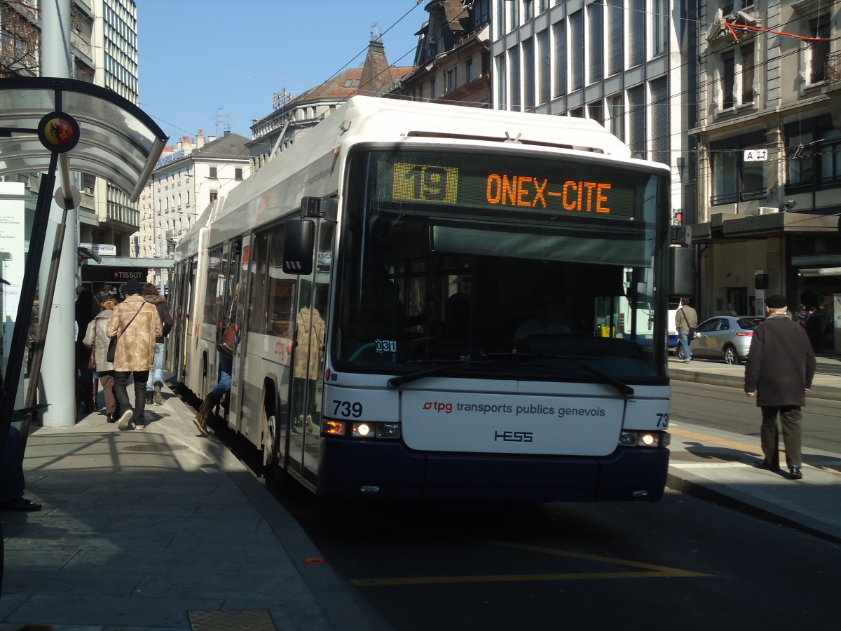 (138'282) - TPG Gen�ve - Nr. 739 - Hess/Hess Gelenktrolleybus am 9. M�rz 2012 in Gen�ve, Coutance