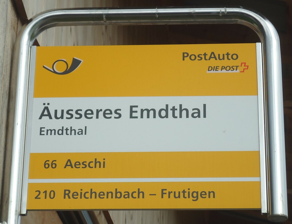 (138'428) - PostAuto-Haltestellenschild - Emdthal, �usseres Emdthal - am 6. April 2012