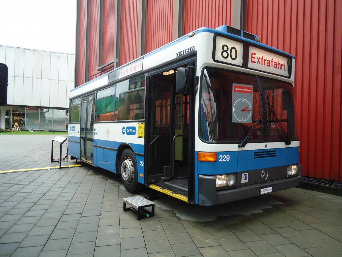 (138'497) - VBZ Z�rich - Nr. 229 - Mercedes am 11. April 2012 in Luzern, Verkehrshaus