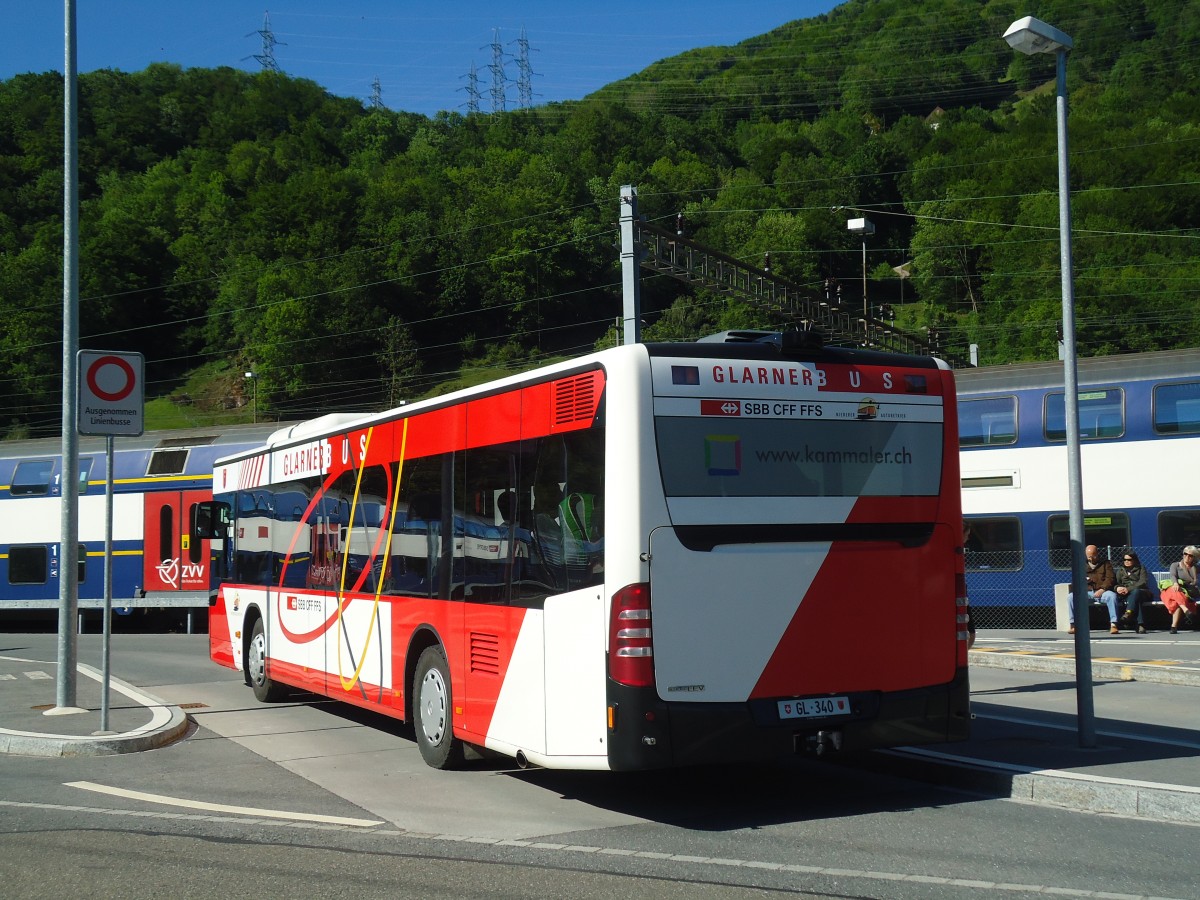 (138'969) - Niederer, Filzbach - Nr. 29/GL 340 - Mercedes am 17. Mai 2012 beim Bahnhof Ziegelbr�cke