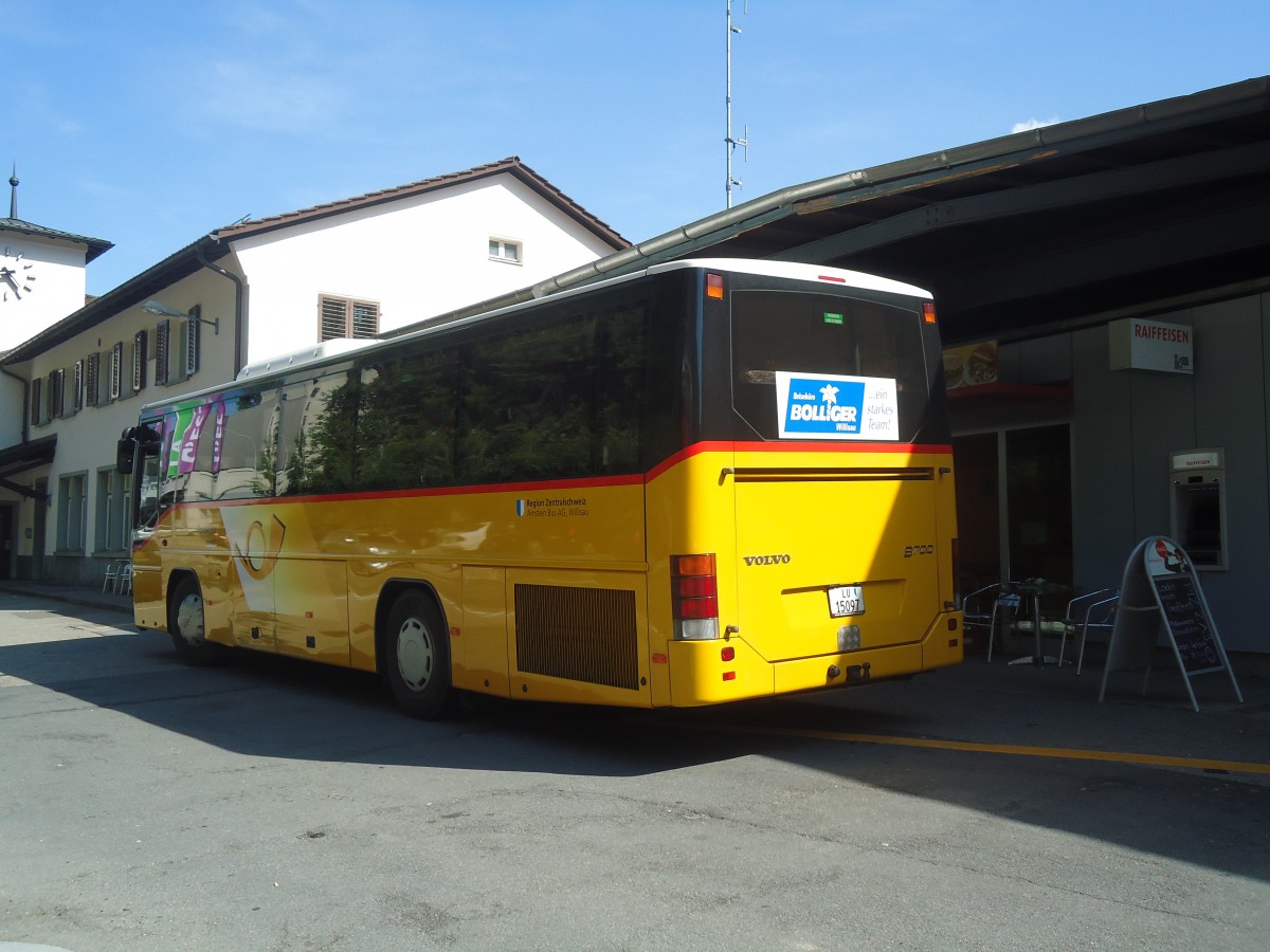(139'283) - Amstein, Willisau - Nr. 1/LU 15'097 - Volvo (ex Untern�hrer, Romoos) am 2. Juni 2012 beim Bahnhof Wolhusen