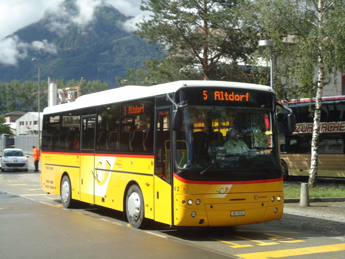 (139'371) - AAGU Altdorf - Nr. 62/UR 9113 - Cacciamali am 11. Juni 2012 beim Bahnhof Fl�elen
