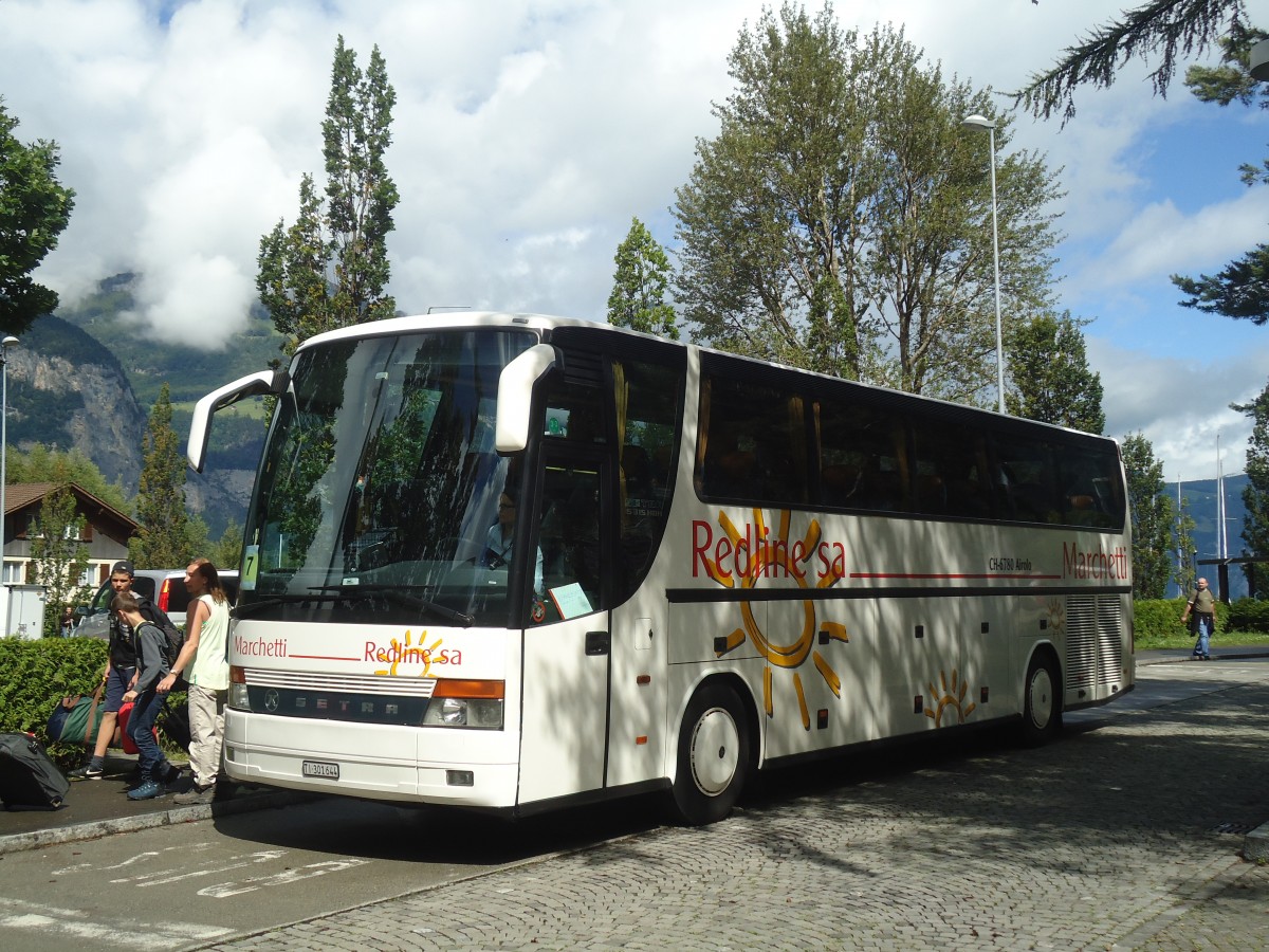(139'392) - Marchetti, Airolo - TI 301'644 - Setra am 11. Juni 2012 beim Bahnhof Fl�elen