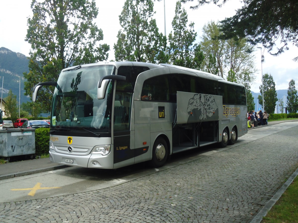 (139'434) - Zgraggen, Schattdorf - UR 9254 - Mercedes am 11. Juni 2012 beim Bahnhof Fl�elen