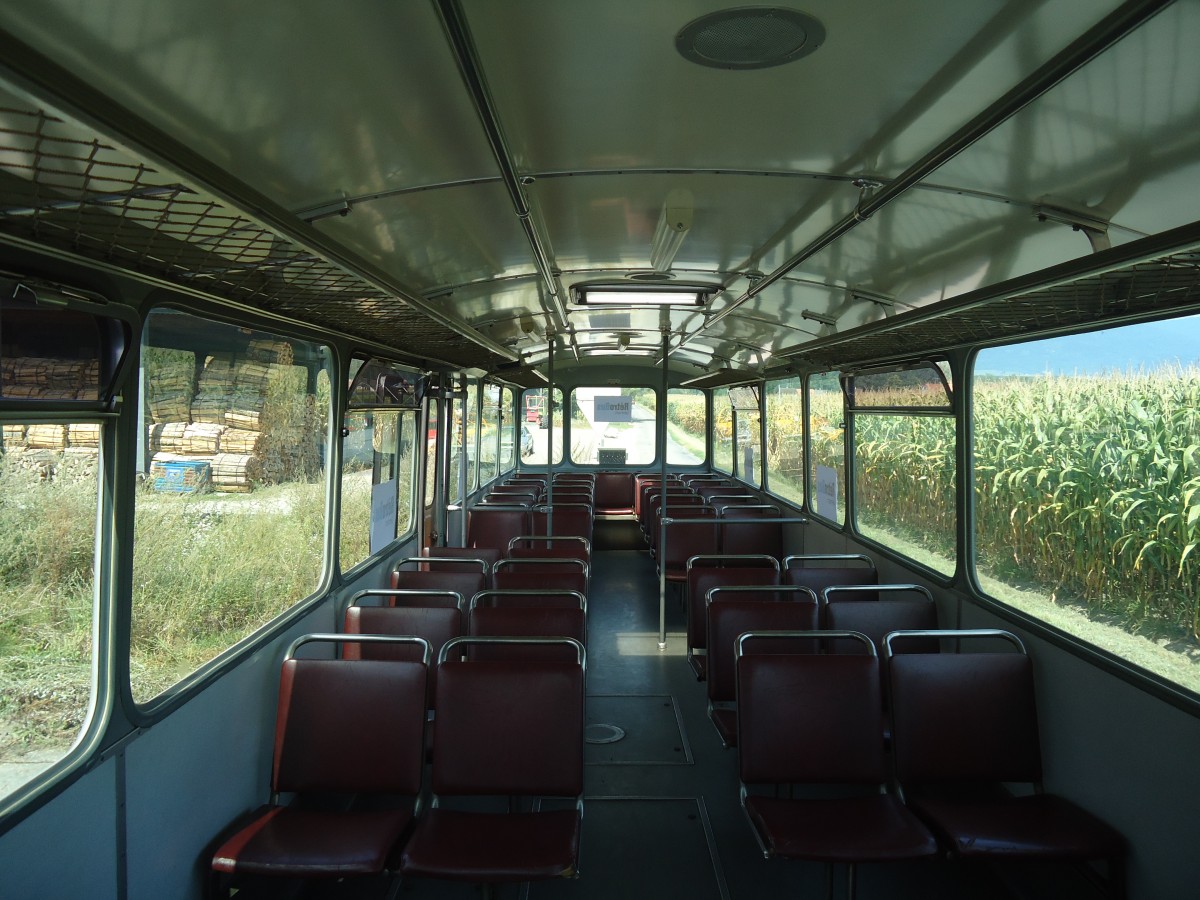 (141'289) - Zivilschutz, Winterthur (R�trobus) - Nr. 254/VD 722'000 - Volvo/T�scher (ex WV Winterthur Nr. 254) am 19. August 2012 in Yvonand, Halle TVS (Innenaufnahme)
