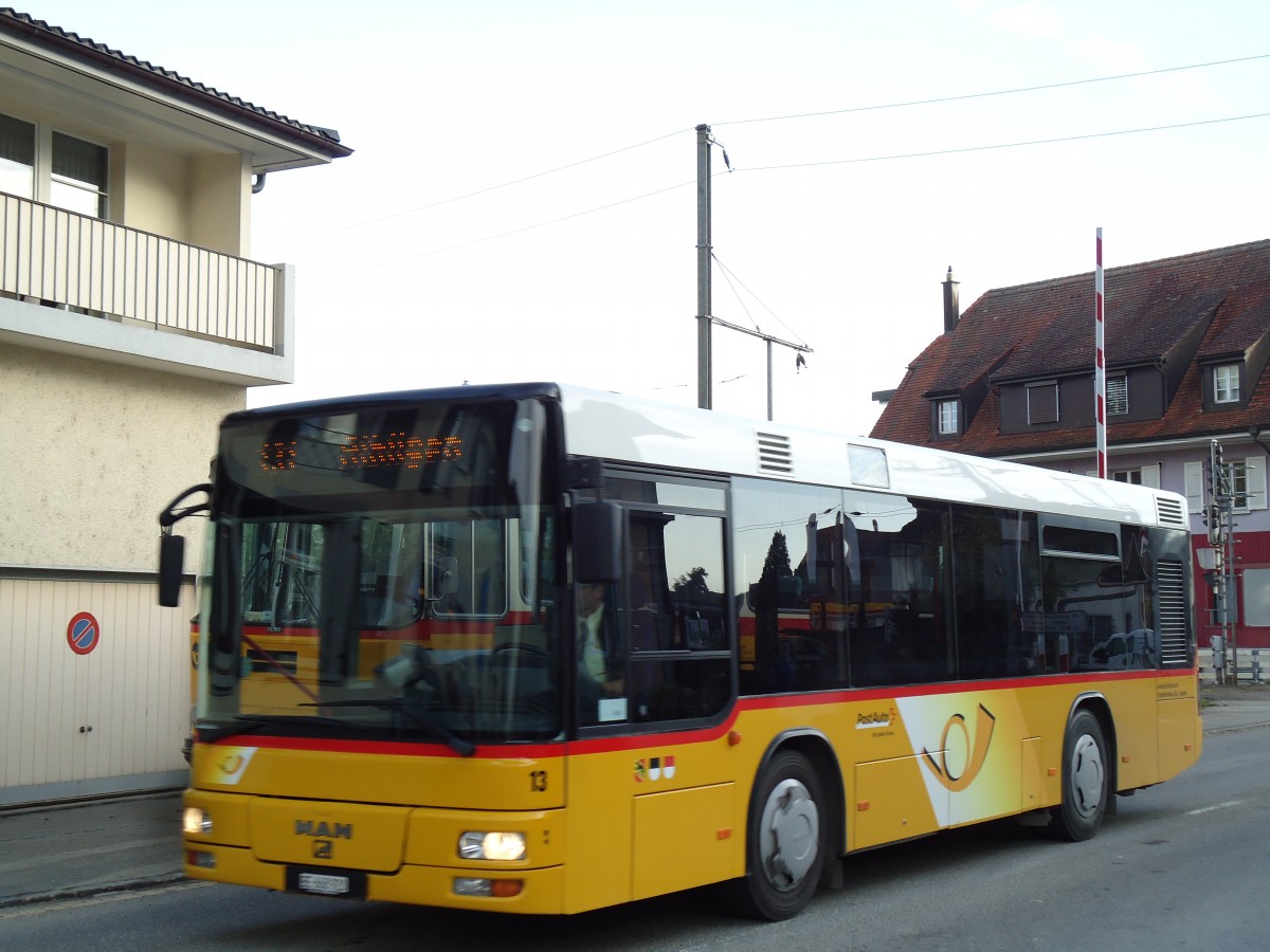 (142'000) - Klopfstein, Laupten - Nr. 13/BE 668'920 - MAN/G�ppel (ex Lengacher, M�nsingen Nr. 7; ex AFA Adelboden Nr. 55; ex Matt, FL-Mauren Nr. 66) am 21. Oktober 2012 in Flamatt, Bernstrasse