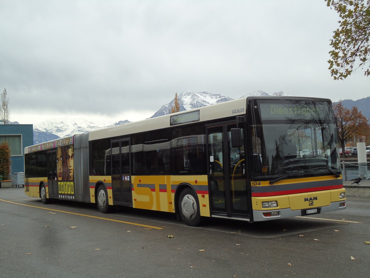 (142'169) - STI Thun - Nr. 104/BE 577'104 - MAN am 4. November 2012 bei der Schiffl�ndte Thun