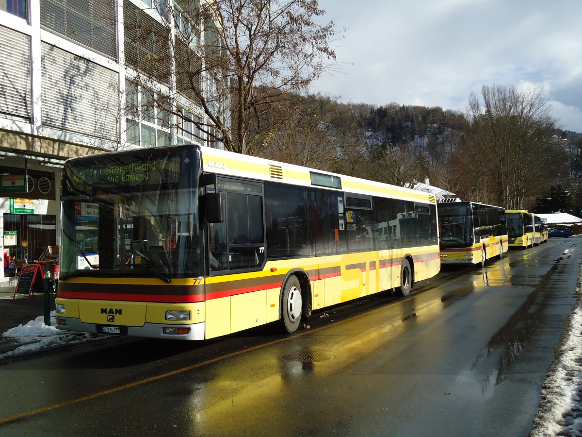 (142'432) - STI Thun - Nr. 77/BE 274'177 - MAN am 10. Dezember 2012 bei der Schiffl�ndte Thun