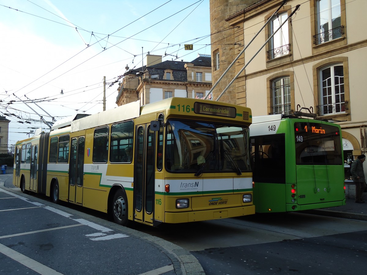 (142'726) - transN, La Chaux-de-Fonds - Nr. 116 - NAW/Hess Gelenktrolleybus (ex TN Neuch�tel Nr. 116) am 29. Dezember 2012 in Neuch�tel, Place Pury