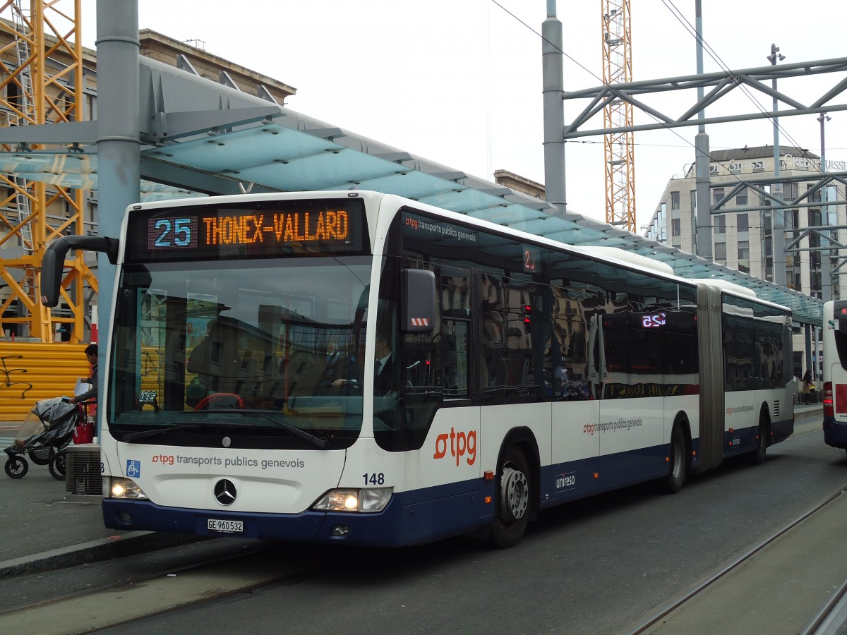 (143'340) - TPG Gen�ve - Nr. 148/GE 960'532 - Mercedes am 22. Februar 2013 beim Bahnhof Gen�ve