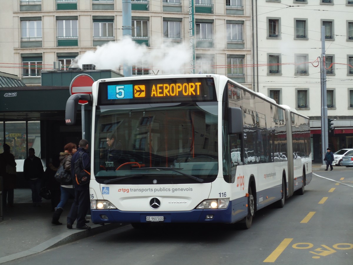(143'349) - TPG Gen�ve - Nr. 116/GE 960'500 - Mercedes am 22. Februar 2013 beim Bahnhof Gen�ve