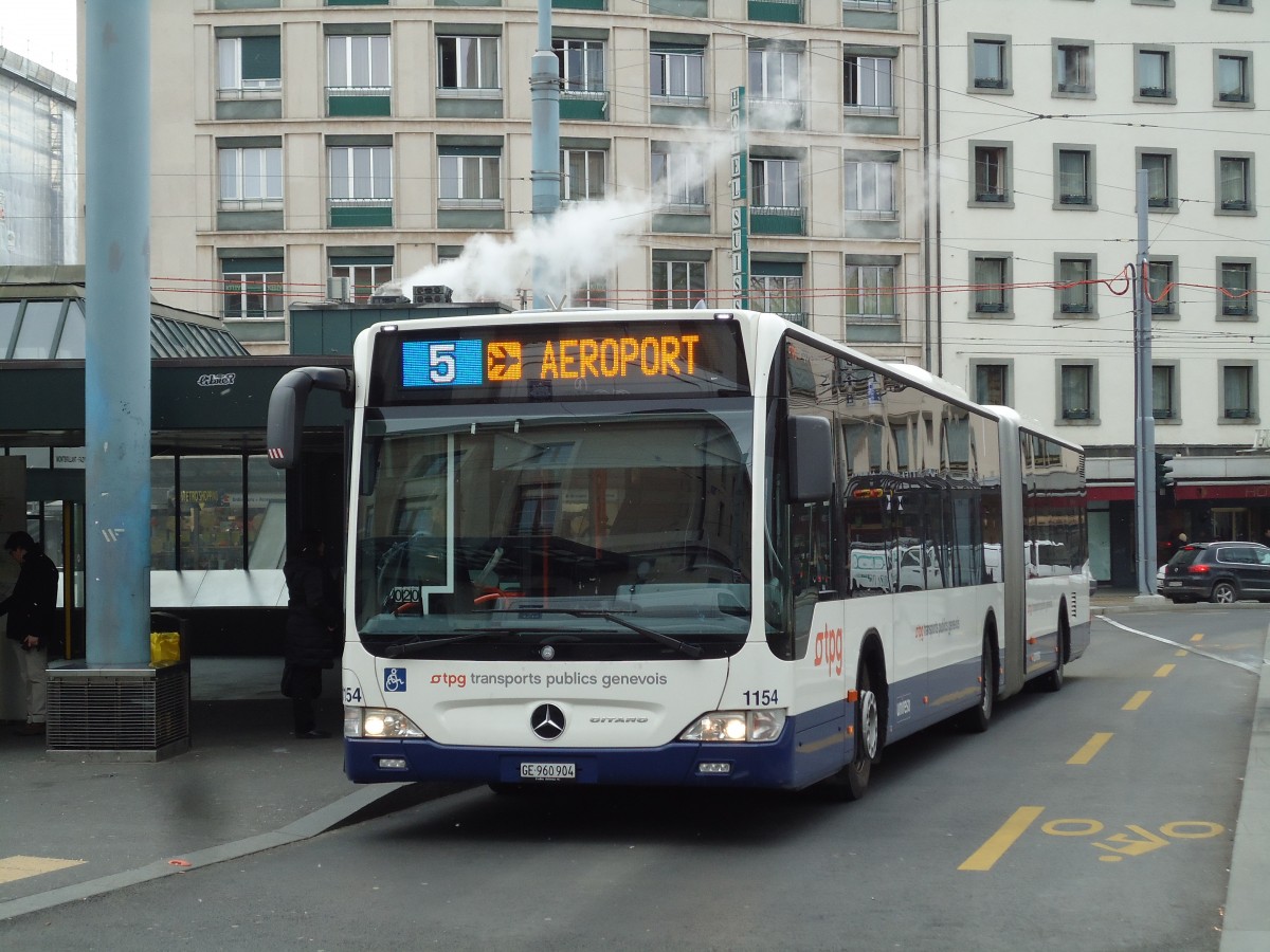 (143'355) - TPG Gen�ve - Nr. 1154/GE 960'904 - Mercedes am 22. Februar 2013 beim Bahnhof Gen�ve