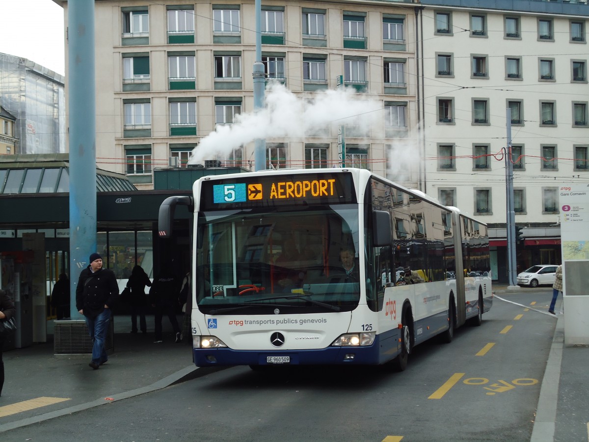 (143'366) - TPG Gen�ve - Nr. 125/GE 960'509 - Mercedes am 22. Februar 2013 beim Bahnhof Gen�ve