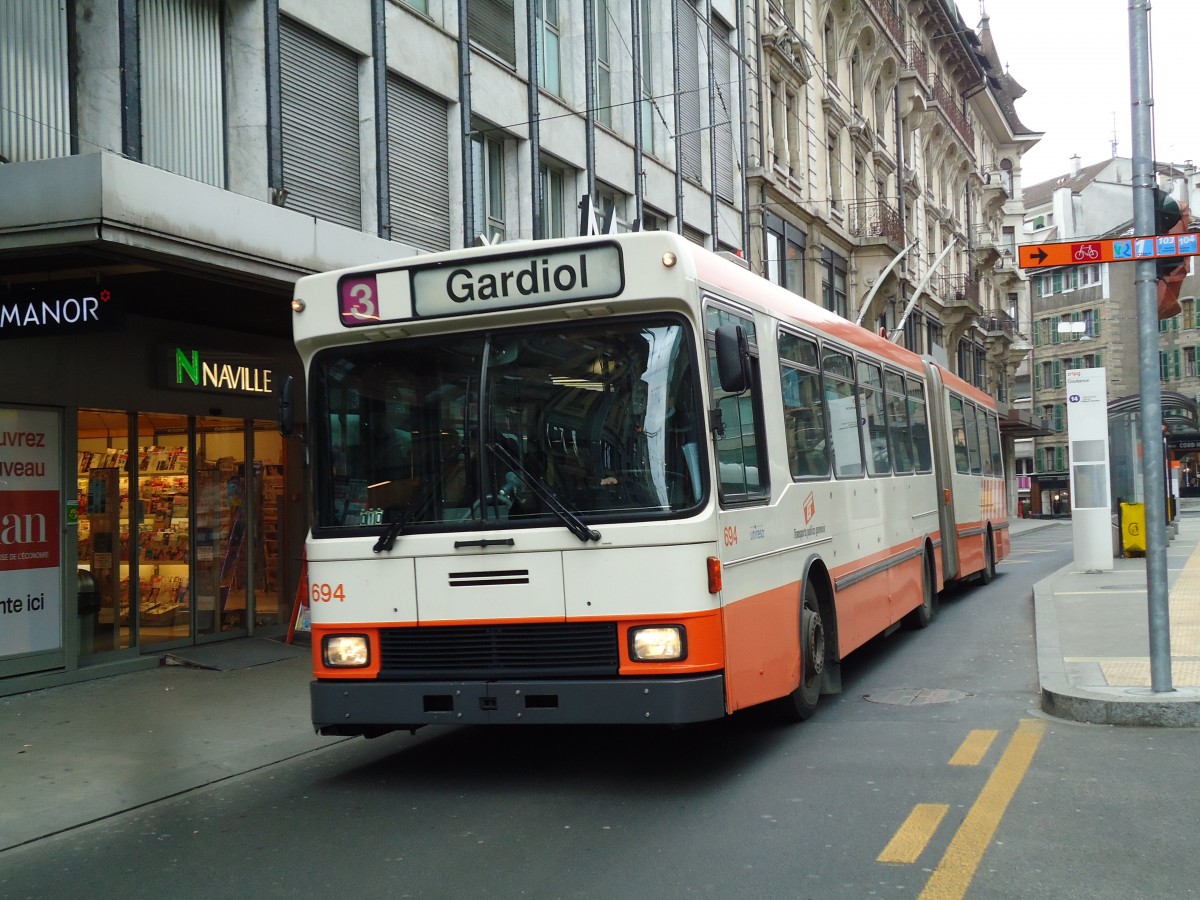 (143'368) - TPG Gen�ve - Nr. 694 - NAW/Hess Gelenktrolleybus am 22. Februar 2013 in Gen�ve, Coutance