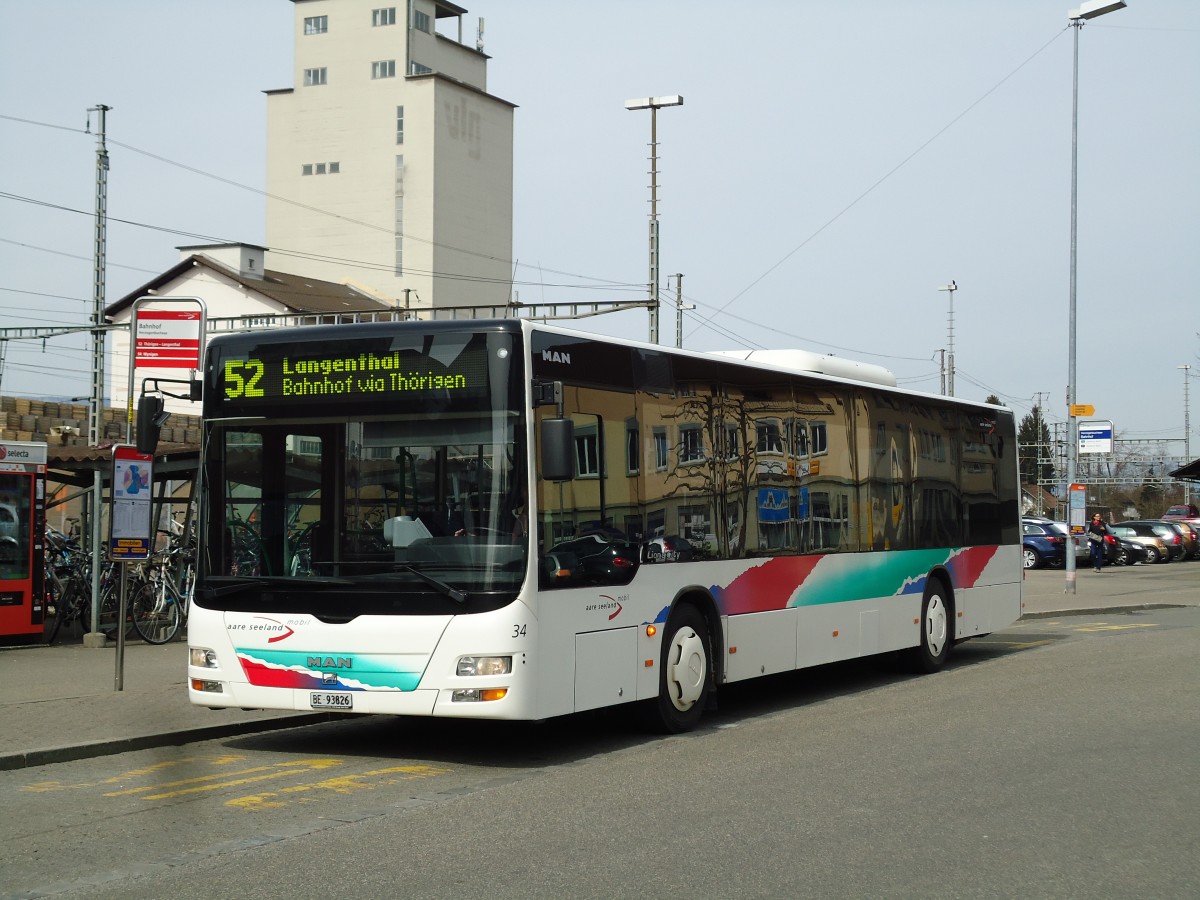 (143'493) - ASm Langenthal - Nr. 34/BE 93'826 - MAN am 16. M�rz 2013 beim Bahnhof Herzogenbuchsee