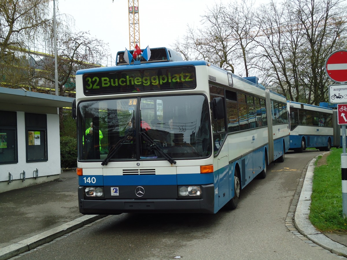 (143'788) - VBZ Z�rich - Nr. 140 - Mercedes Gelenktrolleybus am 21. April 2013 in Z�rich, Hungerbergstrasse