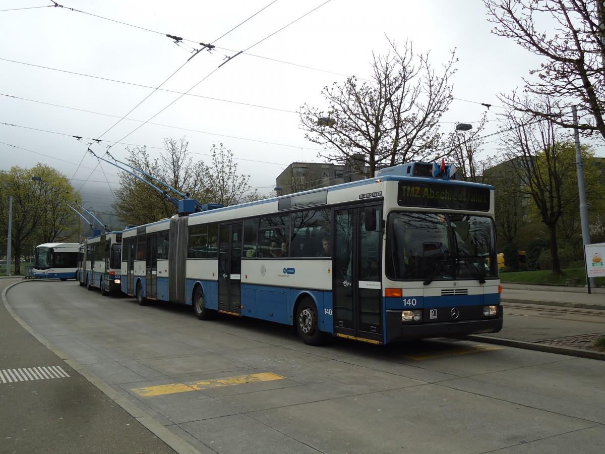 (143'798) - VBZ Z�rich - Nr. 140 - Mercedes Gelenktrolleybus am 21. April 2013 in Z�rich, Strassenverkehrsamt