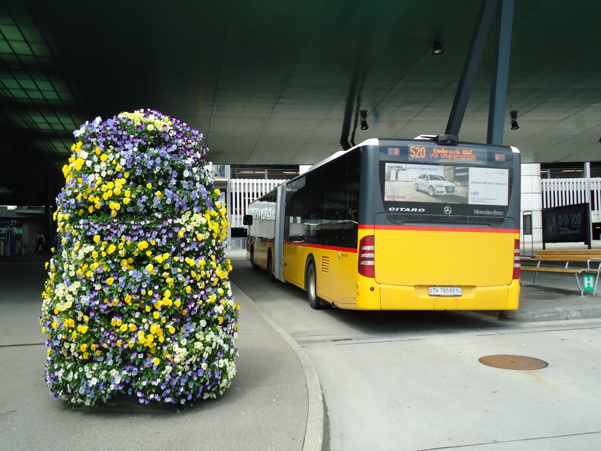 (144'400) - PostAuto Z�rich - Nr. 251/ZH 780'883 - Mercedes am 20. Mai 2013 in Z�rich, Flughafen