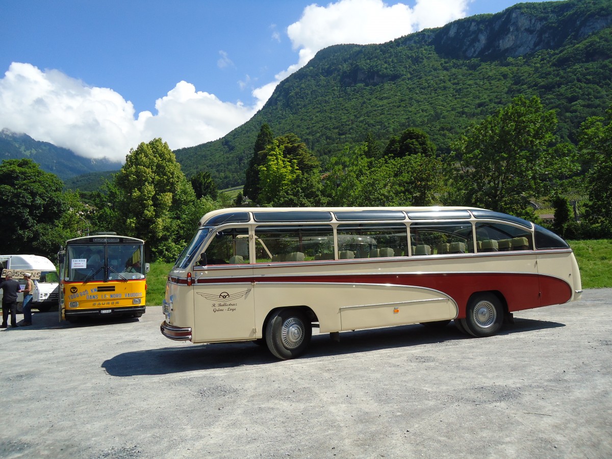 (145'428) - Ballestraz, Gr�ne - VS 11'615 - Saurer/Saurer (ex Girardet, Yverdon) am 22. Juni 2013 in Aigle, Saurertreffen