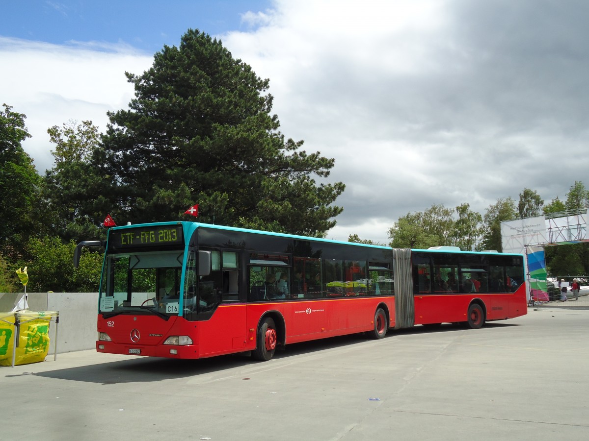 (145'484) - VB Biel - Nr. 152/BE 572'152 - Mercedes am 23. Juni 2013 in Biel, Schiffl�ndte