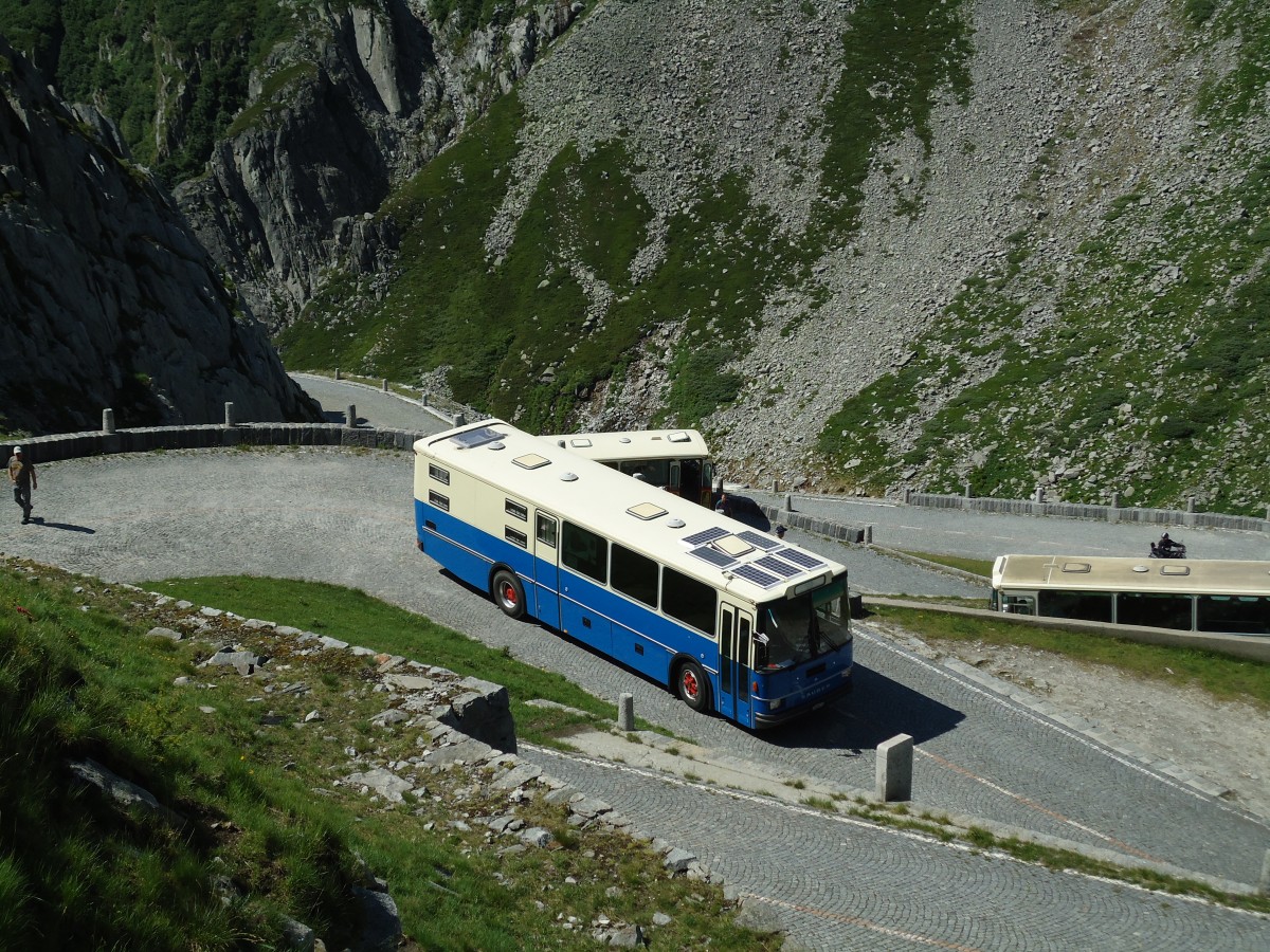 (145'873) - Hauser, W�denswil - ZH 203'215 - Saurer/R&J (ex Bucher, Gr�t; ex P 25'648) am 20. Juli 2013 in Gotthard, Alte Tremolastrasse