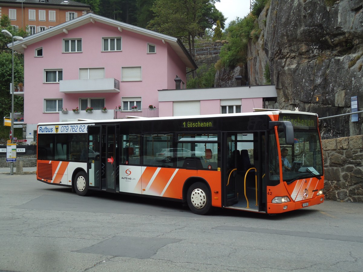 (145'990) - AAGU Altdorf - Nr. 42/UR 9058 - Mercedes am 20. Juli 2013 beim Bahnhof G�schenen